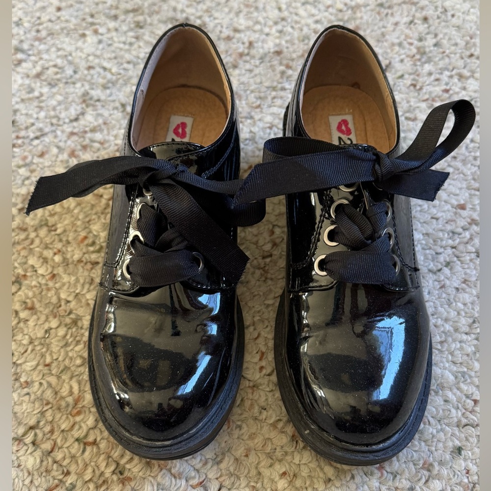 2 Lips Too Black Patent Oxford Shoes